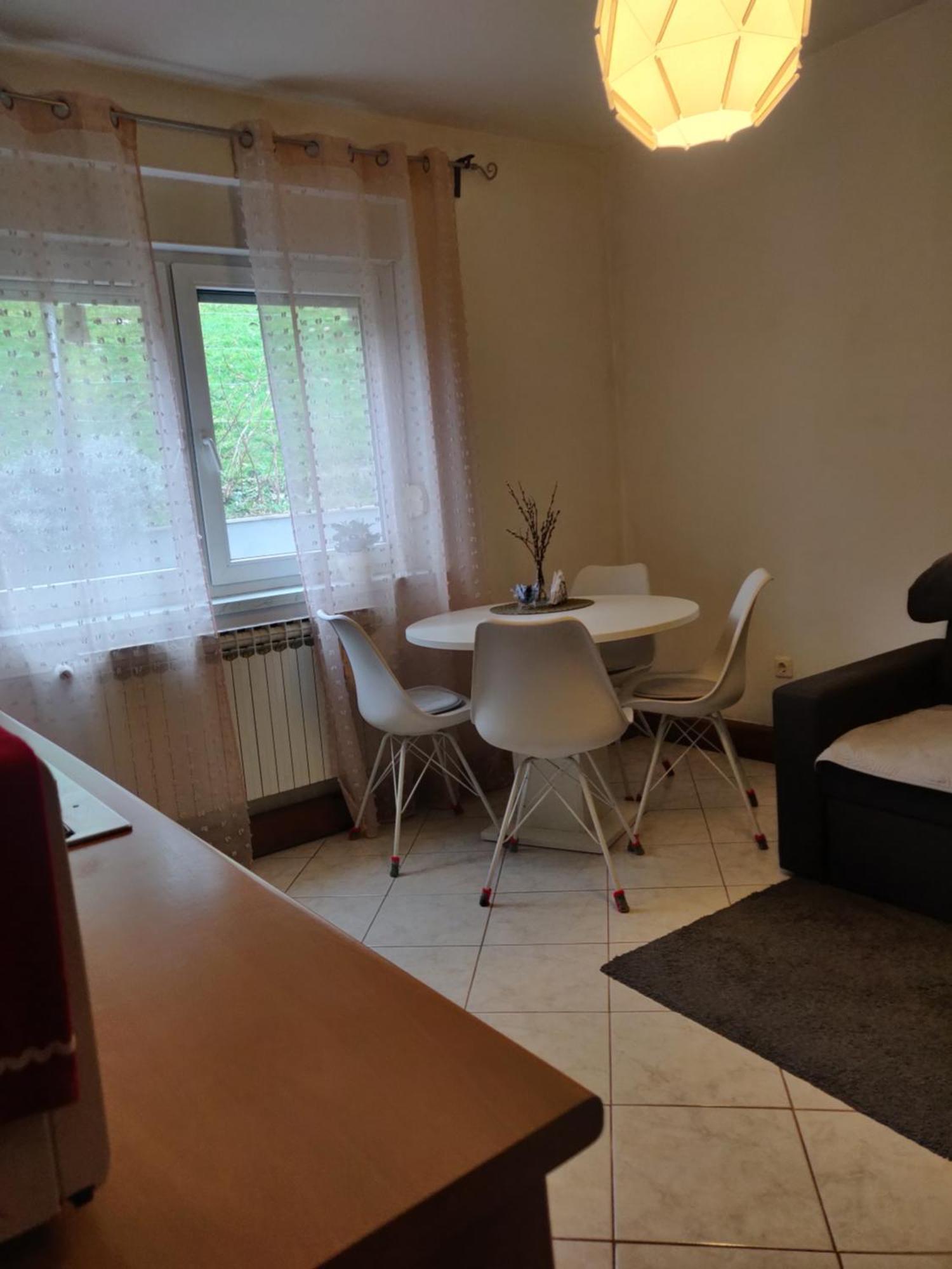 Apartman Malina Karlovac Phòng bức ảnh